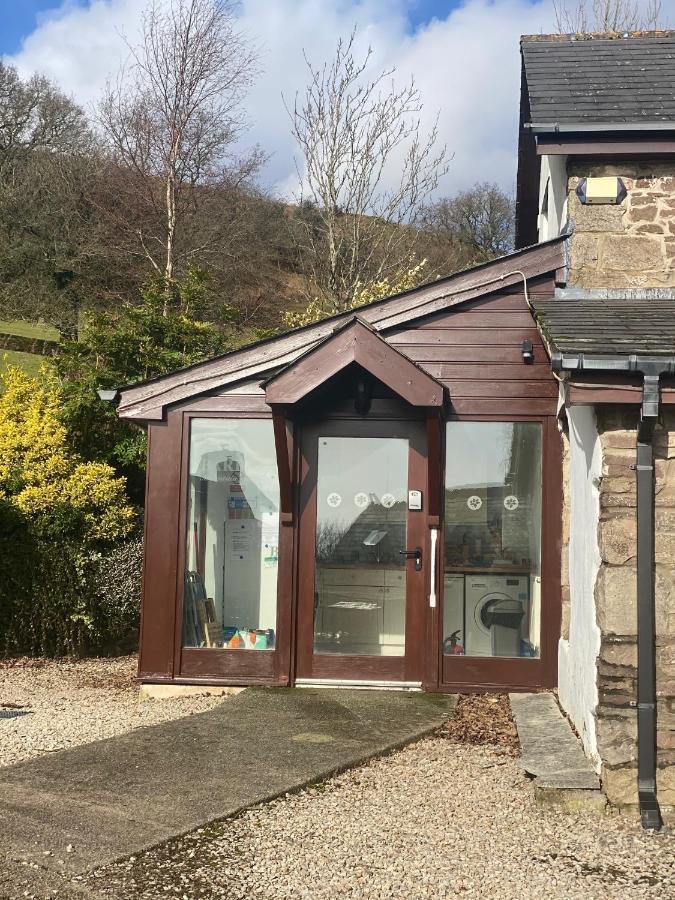 Upper Grippath Farm Holiday Cottages 뉴포트 외부 사진